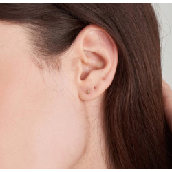 14kt Gold Triple Ball Stud - Guld �restik