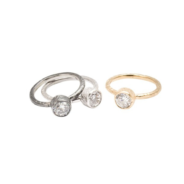 Heiring Mai ring i slv med zirkonia.
