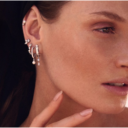 reringe Adria Uno Piccolo - med hvid zirkon og ferskvandsperle.