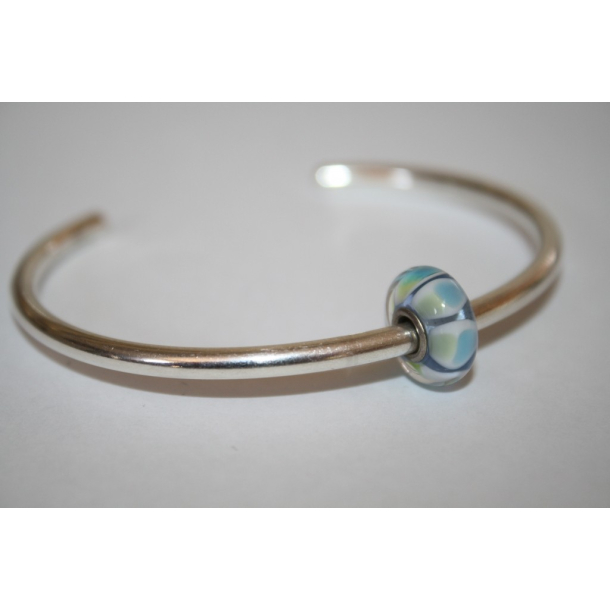 unika charm_107