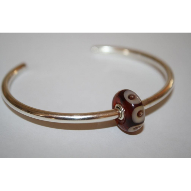 unika charm_69