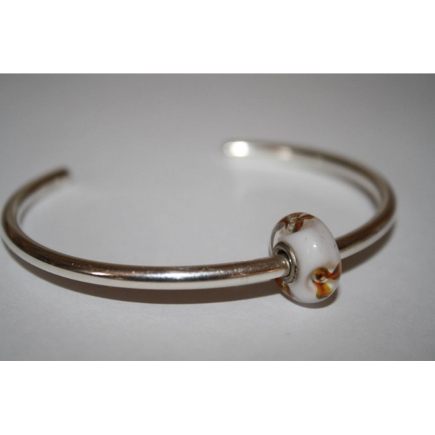 unika charm_79